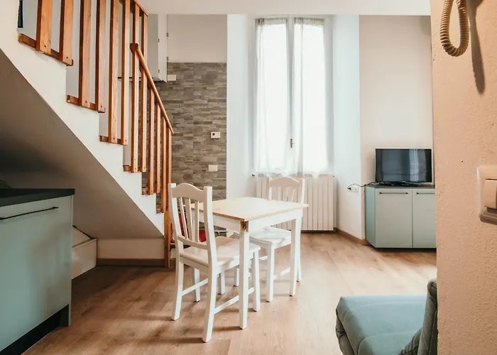 Re - Lakeside L&b Apartment Baveno